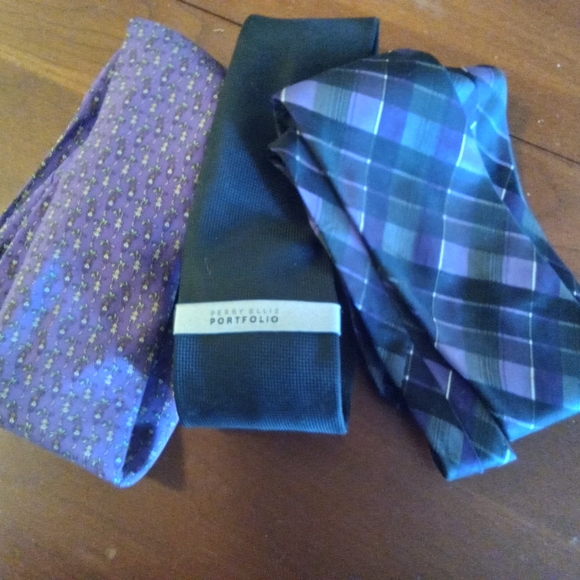 Designer Ties - Picture 1 of 5